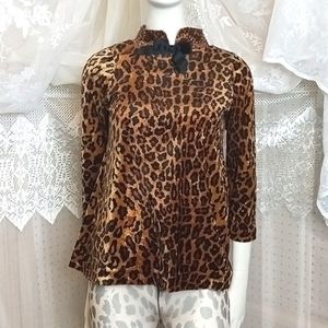 chic leopard blouse with collar tie